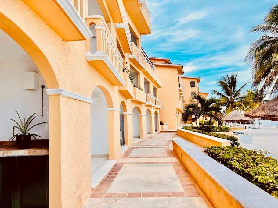 Punta Me Apartment Beach Front In The Hotel & Waterpark Cancún Eksteriør bilde